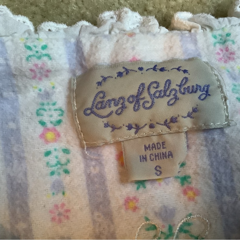 100% cotton flannel Lanz of Salzburg nightgown.  Sz S